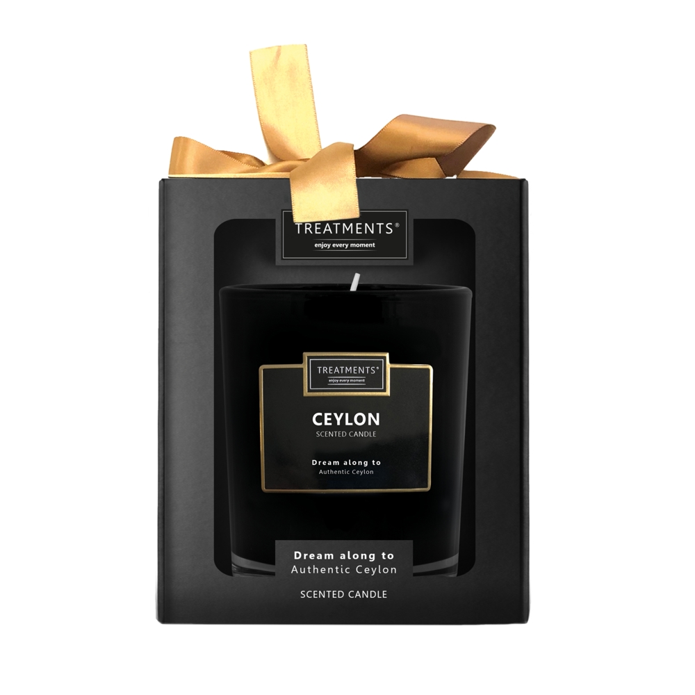 TREATMENTS® Giftbox Scented Candle